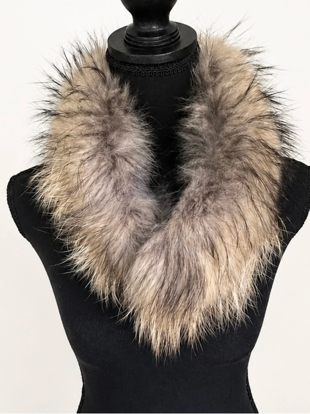 Optimal Accessories Genuine Fur Collar Made in Canada